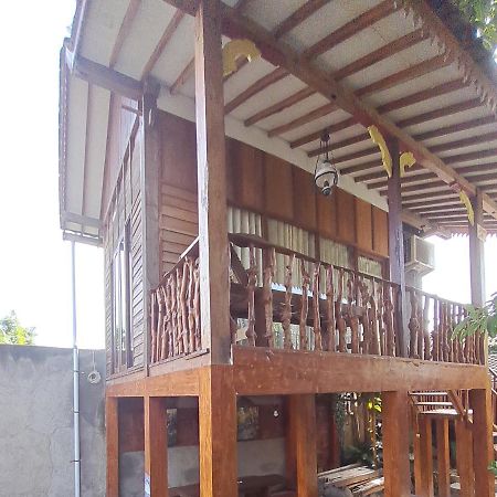 Diana'S Homestay Banyuwangi  Εξωτερικό φωτογραφία