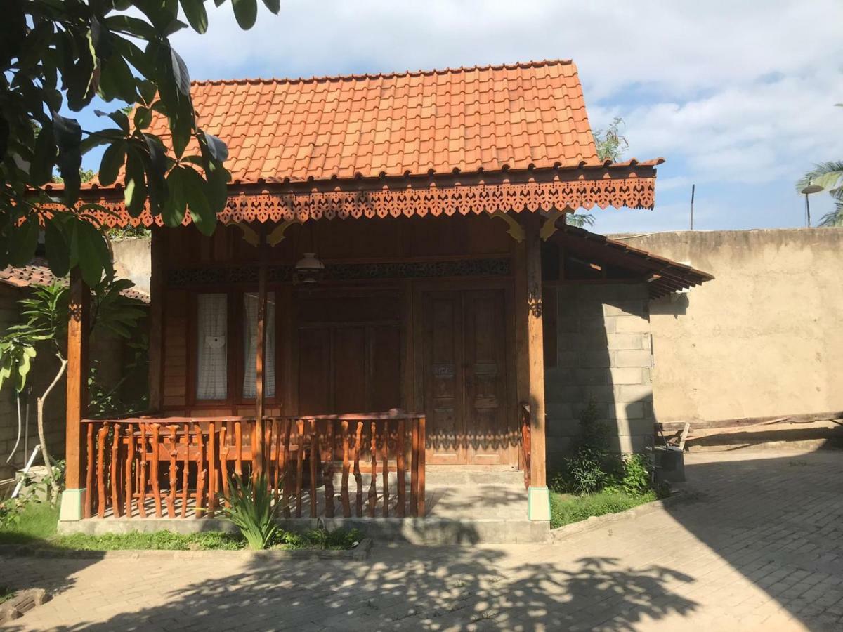 Diana'S Homestay Banyuwangi  Εξωτερικό φωτογραφία