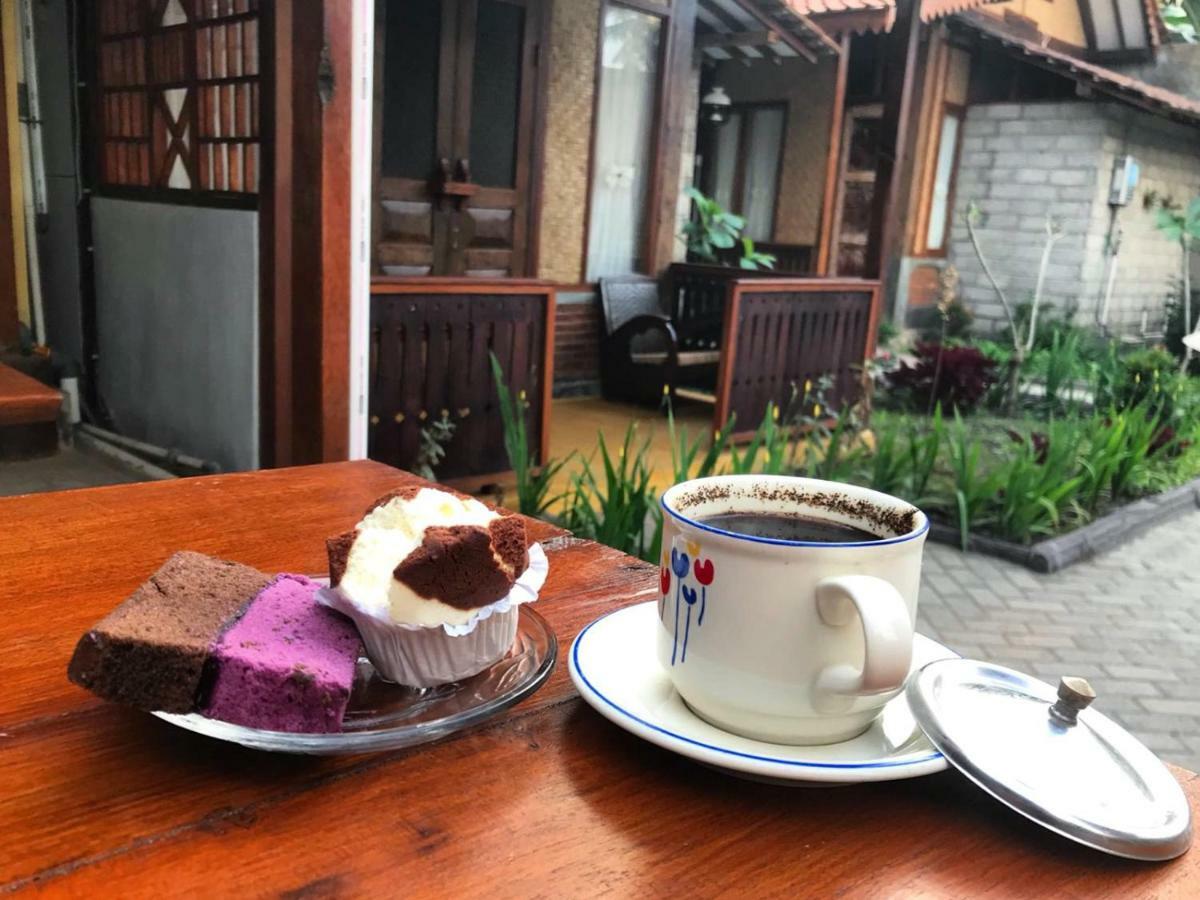 Diana'S Homestay Banyuwangi  Εξωτερικό φωτογραφία
